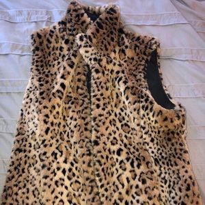 Vintage Leopard print vest!